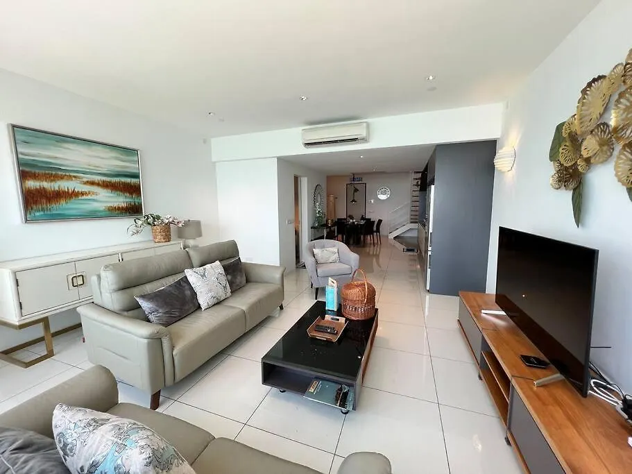 Seaview Premium Duplex In Gurney With Wifi & Full Kitchen 12B Lejlighed George Town